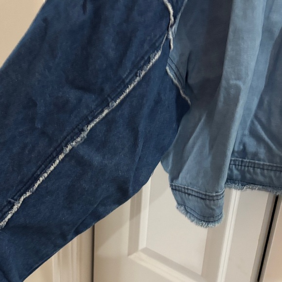 Eloquii Two-Tone Blue Jean Jacket - Picture 5 of 7